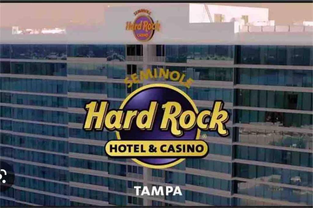 Minutes To Fairgrounds, Hard Rock, & Busch Gardens Villa Tampa Exterior foto